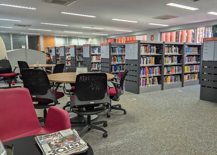 biblioteca-1.jpg